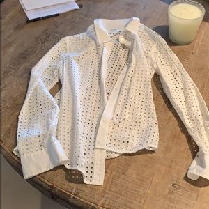 Equipment eyelet button down
